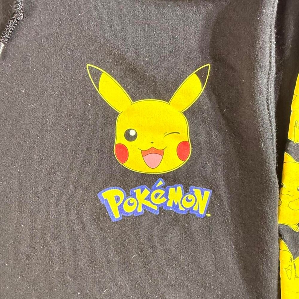 Pokemon multi Sweatshirt - Picture 3 of 8